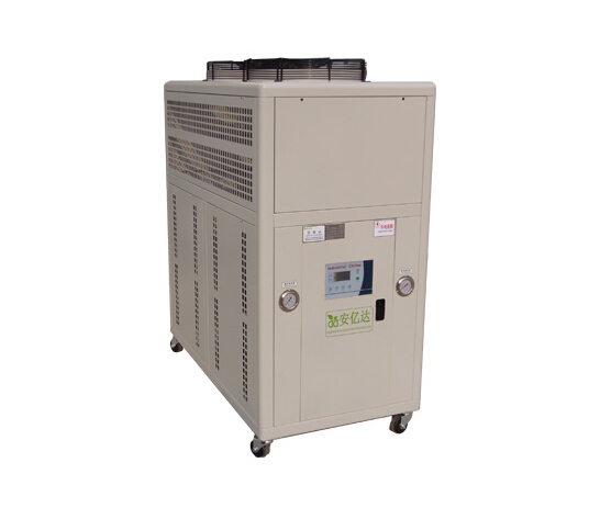 工業(yè)冷水機(jī)