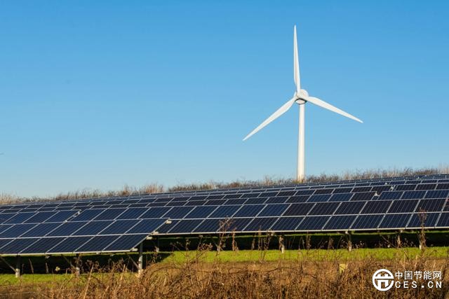 全球風電與太陽能投資正在趕超化石燃料