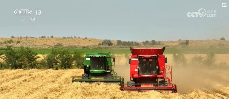 植保無人機實現(xiàn)“綠色換電” “巡田平臺+智慧換電”服務(wù)夏季田間管理 植保無人機實現(xiàn)“綠色換電” “巡田平臺+智慧換電”服務(wù)夏季田間管理