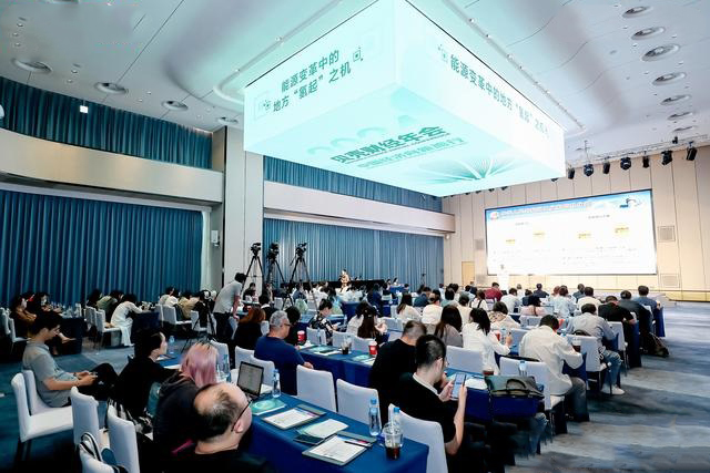 氫能產(chǎn)業(yè)迎來發(fā)展熱潮，如何規(guī)?；瘧萌源? width=