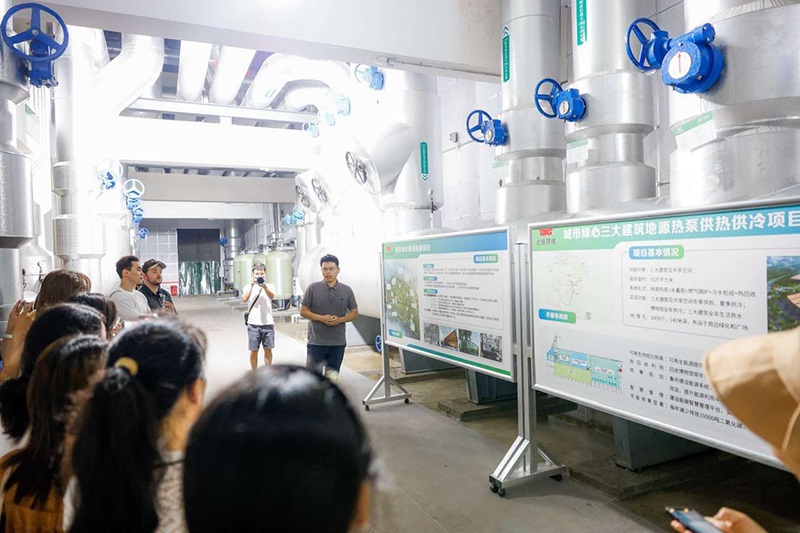 中外網(wǎng)絡(luò)名人打卡北京城市副中心 綠色高質(zhì)量發(fā)展引矚目