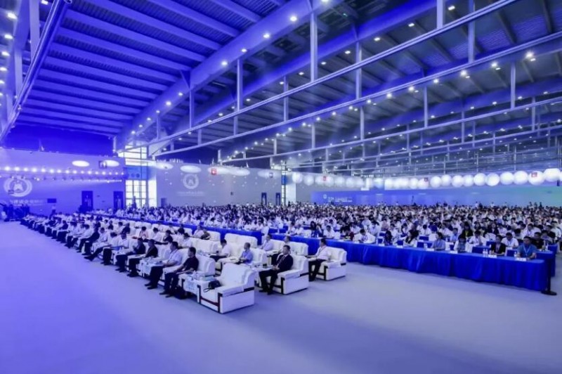 新型電力系統(tǒng)引領(lǐng)能源向“新”出發(fā)逐“綠”而行