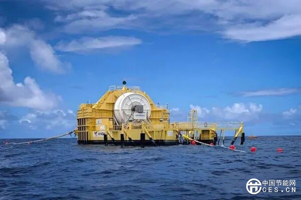 海洋發(fā)電藍色能源革命的時代已經到來 夏威夷部署電網級波浪能發(fā)電機