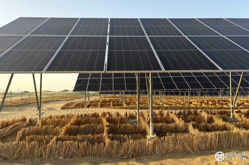 新疆：光伏＋治沙一體化共筑沙漠生態(tài)屏障