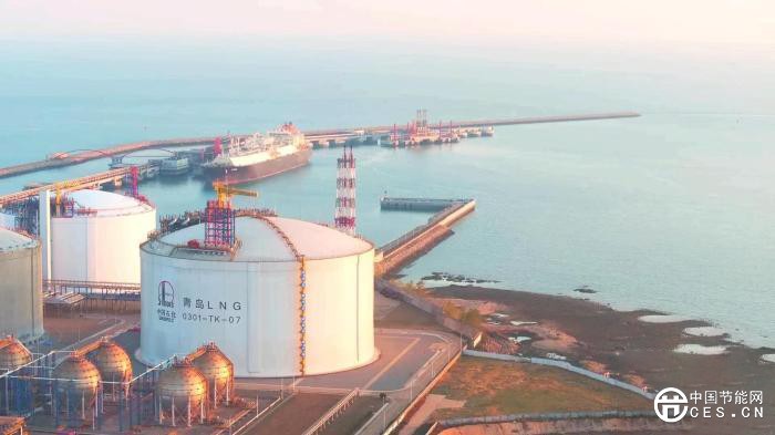 中國(guó)國(guó)內(nèi)最大單體儲(chǔ)罐LNG保稅倉(cāng)庫(kù)在山東青島獲批設(shè)立