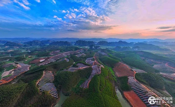 政策驅(qū)動儲能市場化轉(zhuǎn)型 風(fēng)光儲融合發(fā)展有望提速