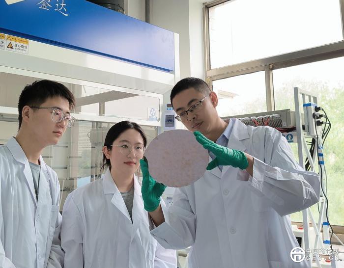 甘肅高校領跑綠氨賽道 技術突破解減排難題