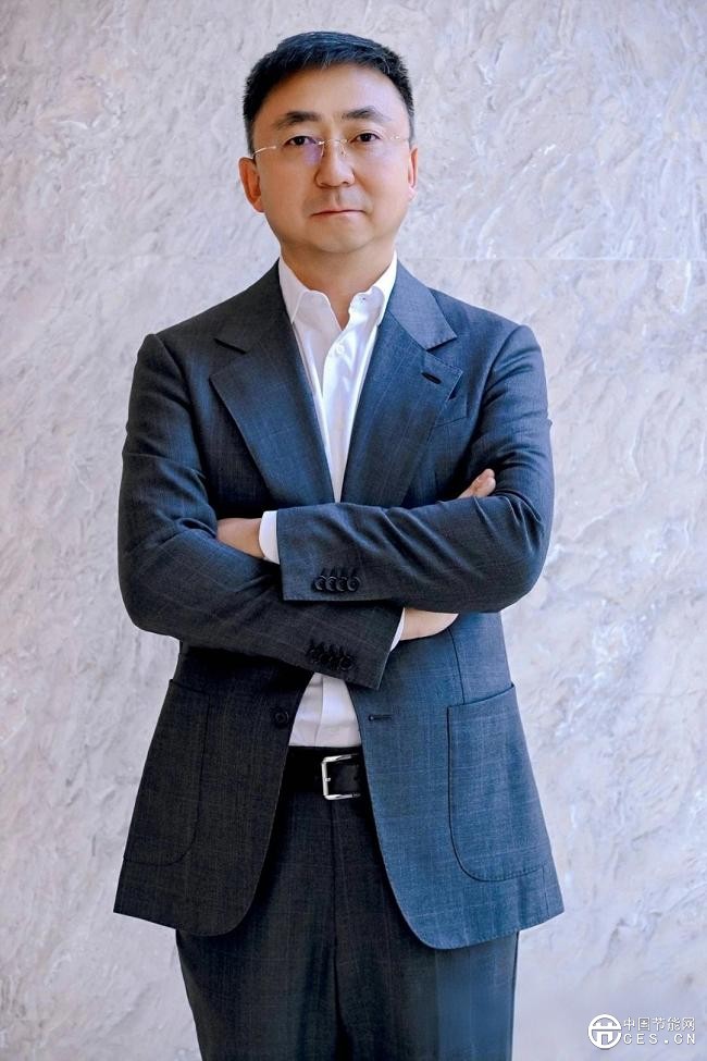 破解新能源海量接入困局 引領(lǐng)新型電力系統(tǒng)數(shù)智化變革——華為助力新能源高質(zhì)量發(fā)展的創(chuàng)新實(shí)踐