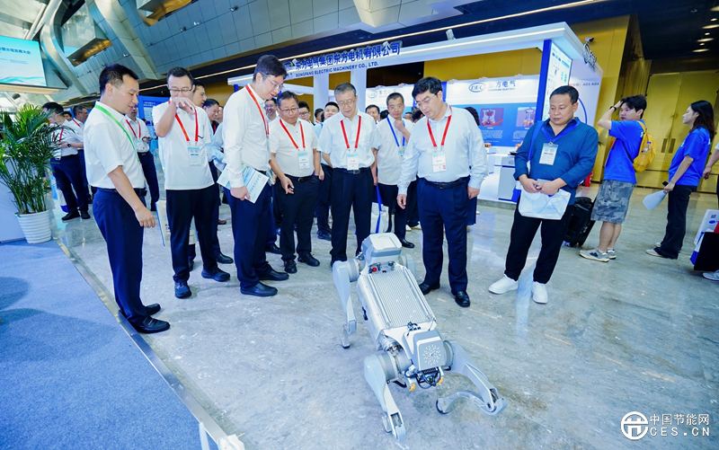 水電盛事，300多家單位、1300多人參加