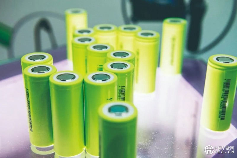 上半年動力電池市場產(chǎn)銷兩旺