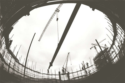 浙能溫州發(fā)電廠7號機組正在安裝超低排放吸收塔。