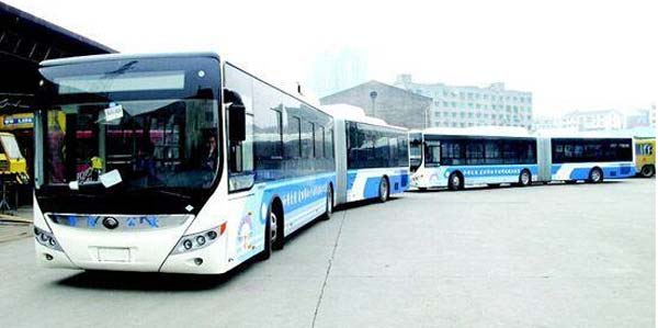 貴陽公交104輛新能源客車開跑