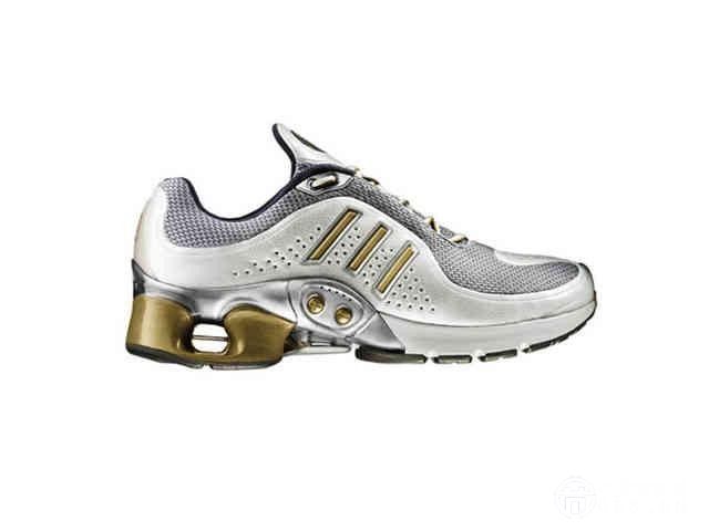 科技引領(lǐng)生活 談?wù)勚悄艽┐髋c科學(xué)運(yùn)動(dòng)