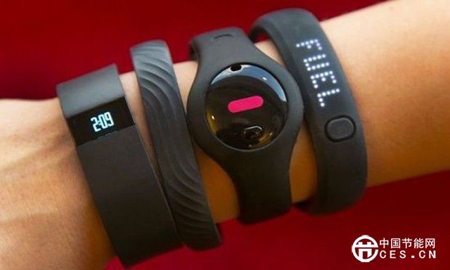 2015年美國可穿戴設(shè)備增長率達58%