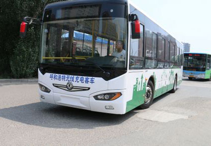 內(nèi)蒙古首輛新能源電動(dòng)公交車呼和浩特上線
