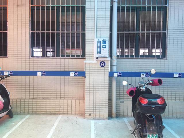 電動(dòng)車充電幾個(gè)常犯的錯(cuò)誤，怪不得電動(dòng)車電池用不長！