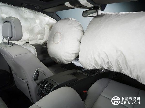 低速電動(dòng)車標(biāo)準(zhǔn)焦點(diǎn)不在速度 安全最重要