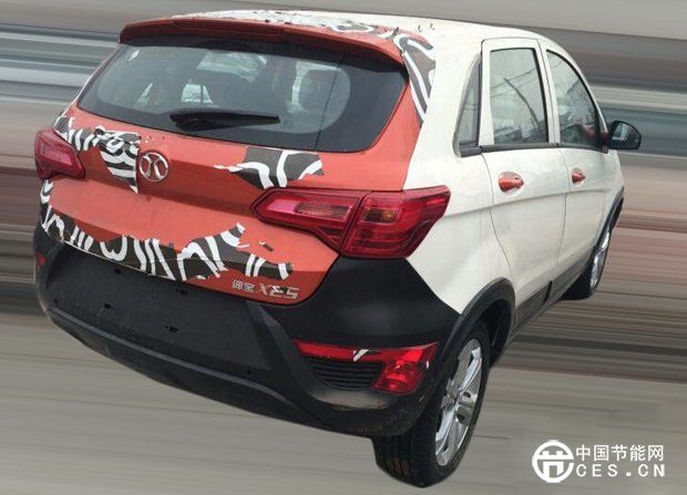 北汽紳寶X25電動版諜照曝光 預(yù)計2016年發(fā)布