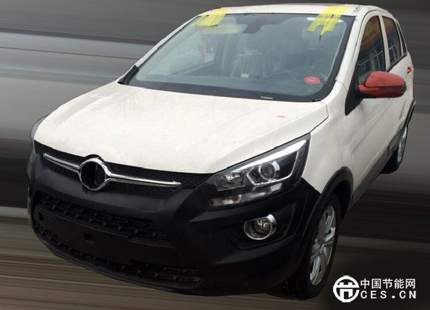 北汽紳寶X25電動版諜照曝光 預(yù)計2016年發(fā)布