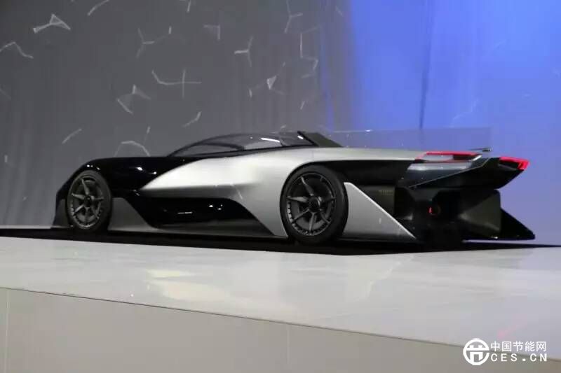 樂(lè)視FF zero1超級(jí)汽車亮相CES