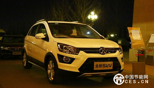 EV晨報(bào)|萬向A123購逾20項(xiàng)電池專利;京啟動(dòng)電動(dòng)社區(qū)計(jì)劃;北汽EX200電動(dòng)SUV亮相......