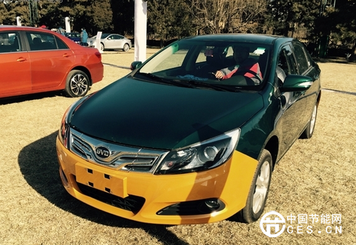 比亞迪e5電動(dòng)車