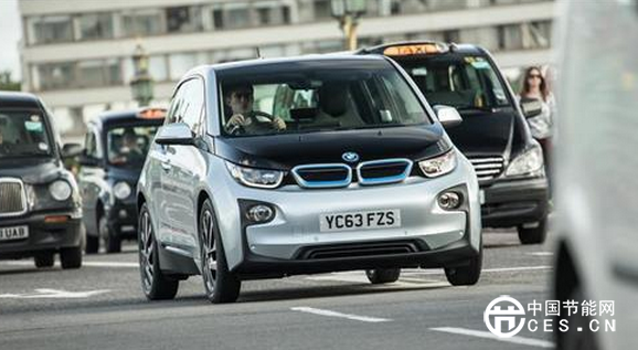 寶馬i5終極決策：加長i3抑或Model 3對手？