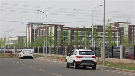 電動(dòng)化+智能化潮流席卷北京車展，誰(shuí)造未來(lái)汽車？