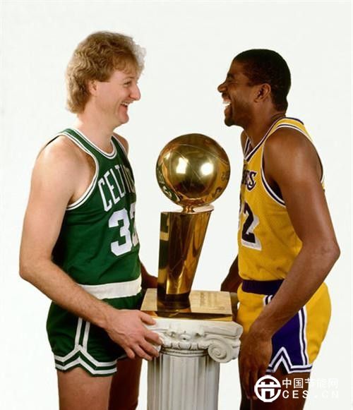 新能源車將“斷奶” 車企怎么活？