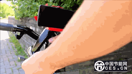 小小風(fēng)車能發(fā)電！手機(jī)沒電時(shí)只需“等風(fēng)來”