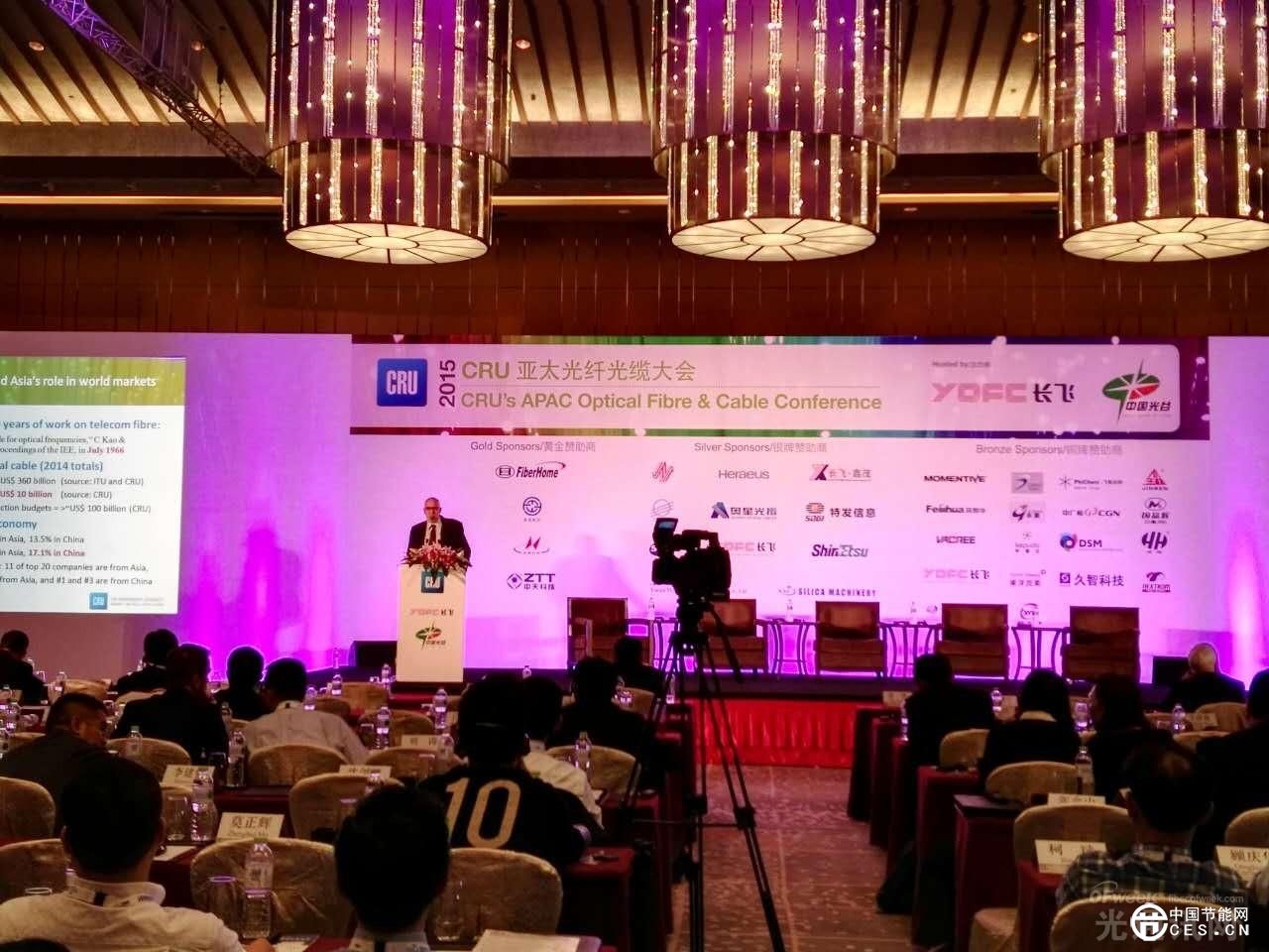 “走出去”的中國技術(shù)  我國光纖光纜產(chǎn)業(yè)大踏步發(fā)展