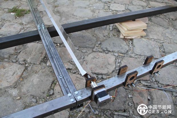 節(jié)約能源：DIY一個太陽能集熱器裝屋頂