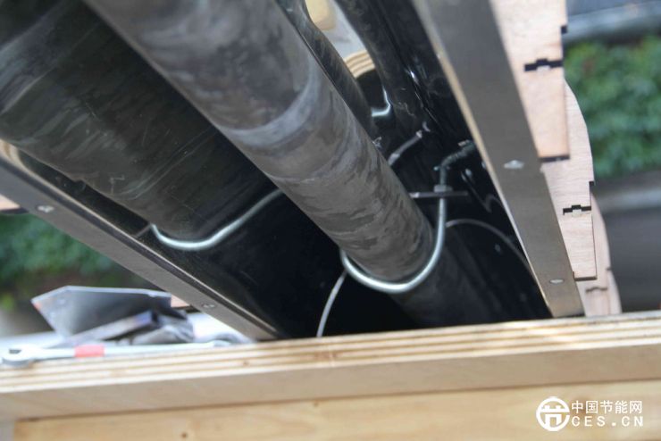 節(jié)約能源：DIY一個太陽能集熱器裝屋頂