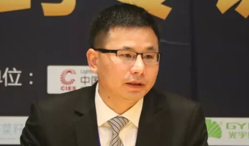 投資人:LED封裝成初中生可掌握技術(shù)!