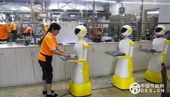 會下廚會手術(shù)會自我學(xué)習(xí) 機器人里的“湖南人”都了得