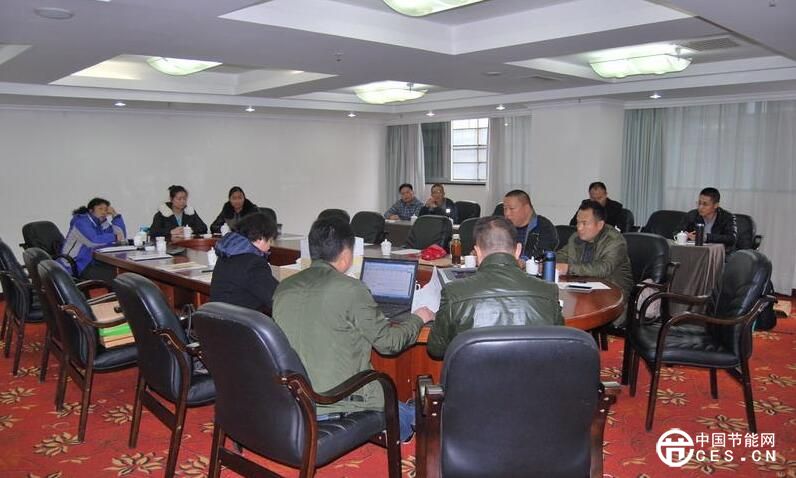 新平縣認真做好2015年農(nóng)村能源太陽能熱水器采購及安裝項目招標工作